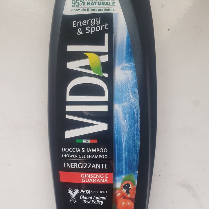 photo of Vidal Doccia shampoo ginseng e guaranà shared by @lucallll on  13 Dec 2023 - review