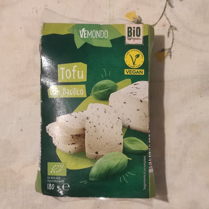 photo of Vemondo tofu con basilico shared by @jesseats on  22 Oct 2024 - review