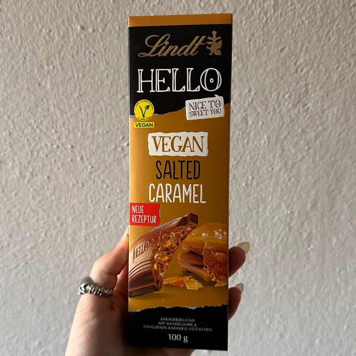 photo of Lindt Hello Vegan Salted Caramel shared by @soniamartini on  02 Mar 2024 - review