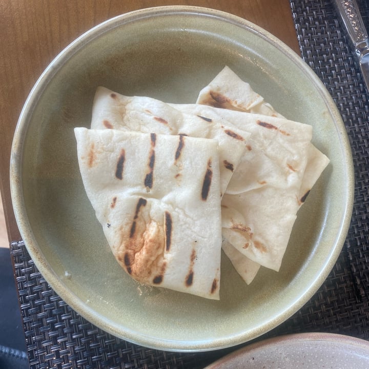 photo of Diwan Plain naan shared by @th-vegan on  20 Apr 2024 - review