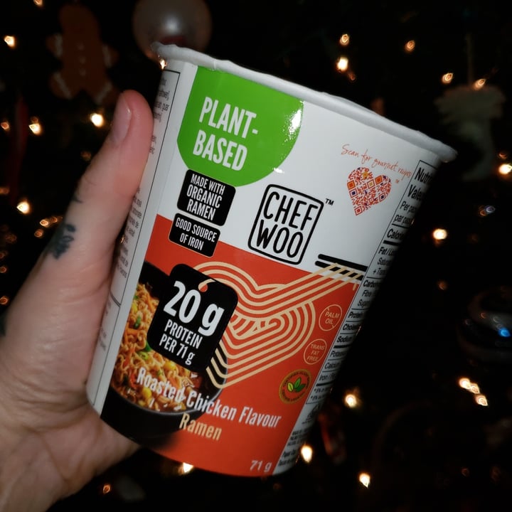 photo of Chef Woo Roasted chicken flavor ramen shared by @metalmel666 on  19 Apr 2024 - review