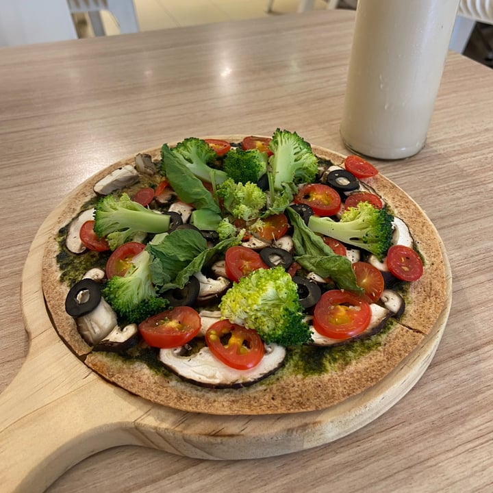 photo of The Leaf Healthy House Café Basil Pizza shared by @ypsssss on  12 May 2024 - review