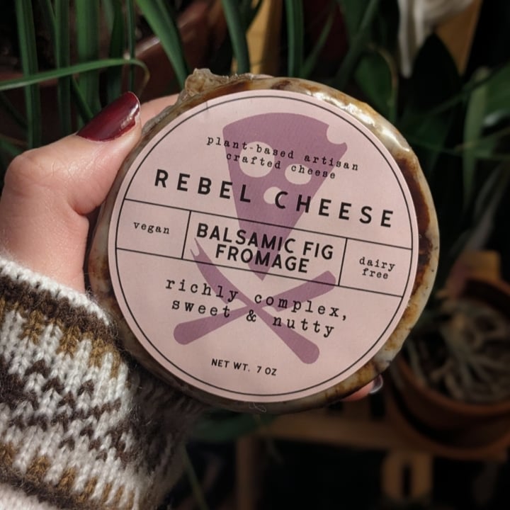 photo of Rebel Cheese Balsamic Fig Fromage shared by @iszy on  19 Dec 2024 - review