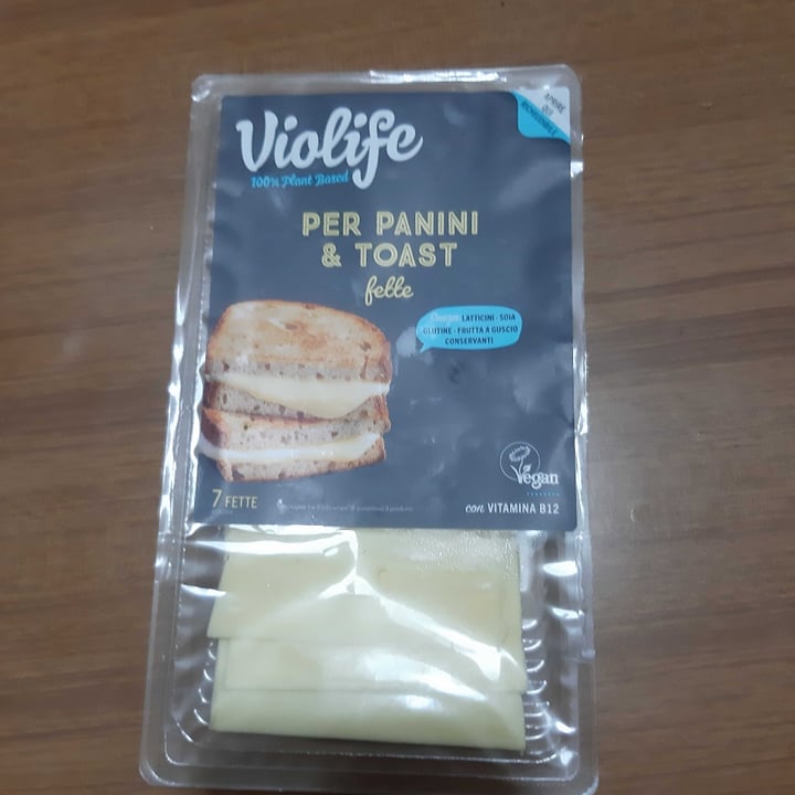 photo of Violife Fette Per Panini E Toast shared by @gemmaveg on  03 Nov 2024 - review