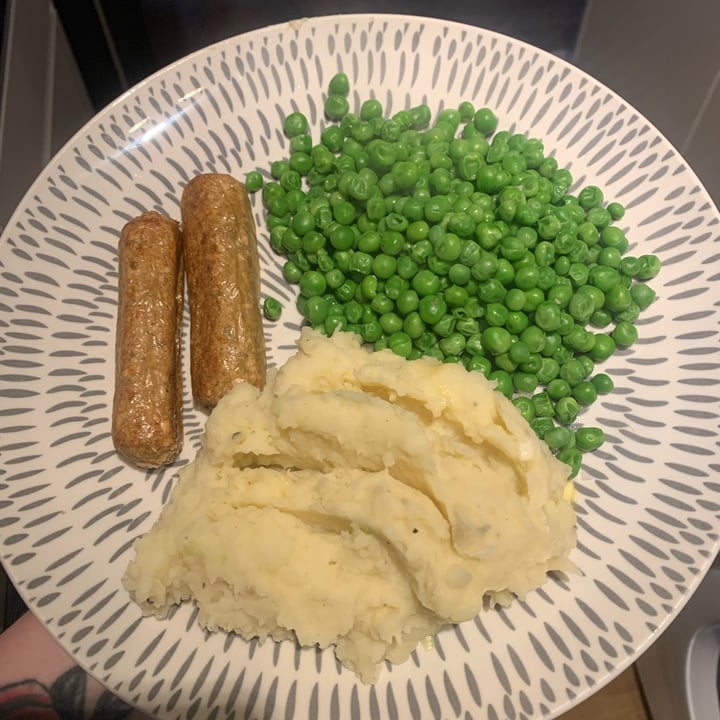 photo of Richmond 8 meat-free sage & onion sausages shared by @beckyallott on  16 Apr 2024 - review