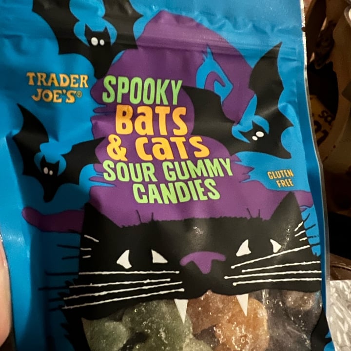 photo of Trader Joe's Spooky Bats & Cats Sour Gummy Candies shared by @allycat38 on  23 Sep 2023 - review