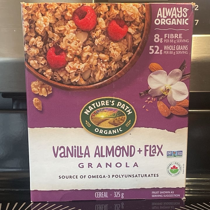 photo of Nature's Path Foods Vanilla Almond + Flax Granola shared by @nbacha on  25 Apr 2025 - review
