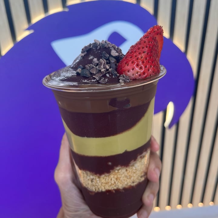 photo of OAKBERRY Açaí Pistachio Sauce Açai Bowl shared by @bandita on  05 Oct 2025 - review