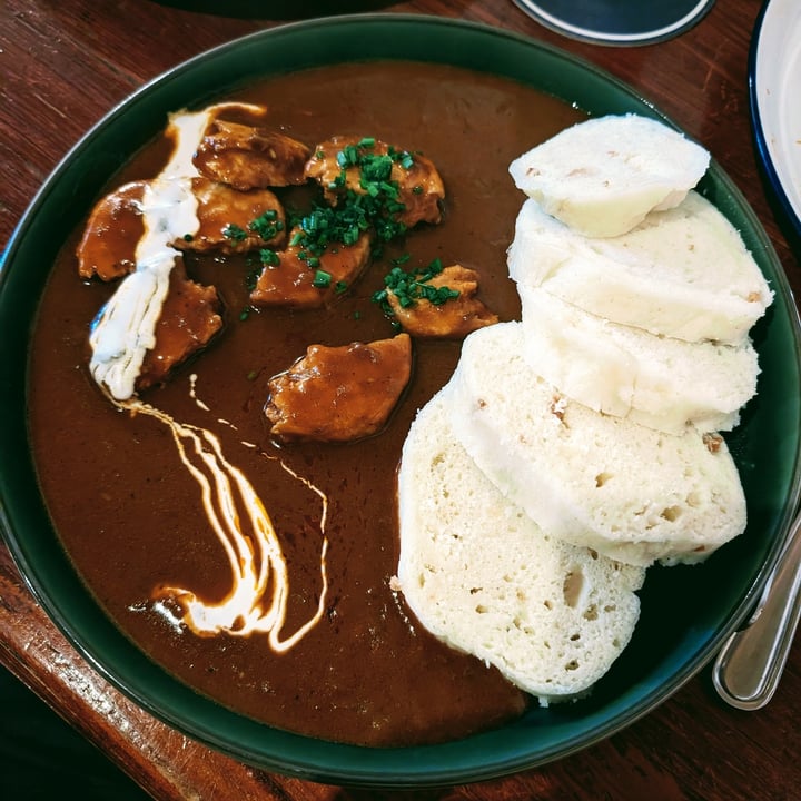 photo of Shromaždiště ‚chicken‘ In Paprika Sauce With Dumplings shared by @stevenneoh on  18 May 2024 - review