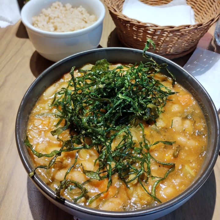 photo of Iná Cozinha de Origem Cassoulet de feijão branco shared by @angelavegana on  02 Jun 2024 - review