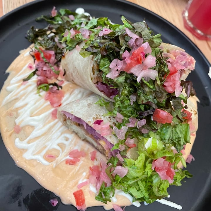 photo of Vegamo bbq burrito shared by @chica-polemica on  29 May 2024 - review
