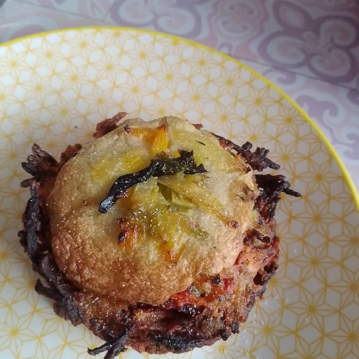 photo of ALDI Specially Selected 2 Carrot, Beetroot and Broccoli Rostis shared by @lucylou77 on  21 Sep 2025 - review