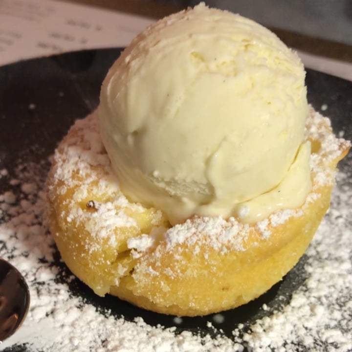 photo of Pepe Bianco Tortino di mele caldo con gelato alla vaniglia shared by @bearpig on  19 Feb 2024 - review