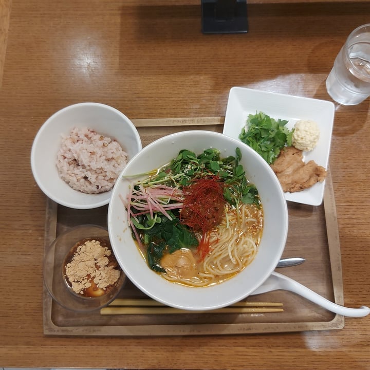 photo of T's TanTan - Tokyo Station Keiyo Street Golden Sesame Ramen shared by @lucyvictoria92 on  27 Apr 2024 - review