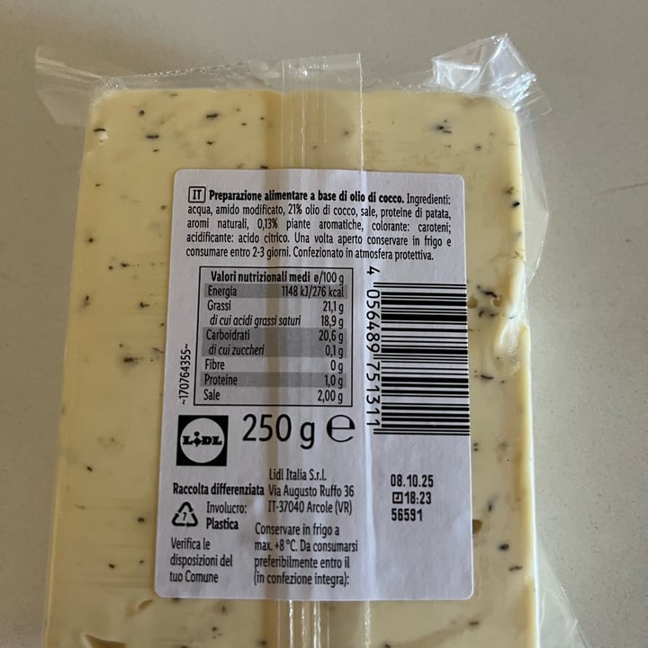 photo of Vemondo Quadrotto vegano alla mediterranea shared by @kitsune98 on  19 Aug 2025 - review