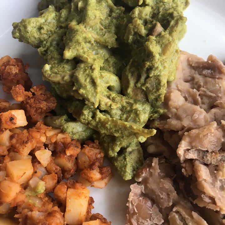 photo of Cinnamon Veggie varios guisados shared by @jatzi on  04 May 2025 - review