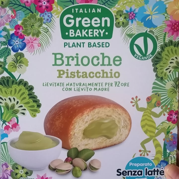 photo of italian green bakery Brioche Al Pistacchio shared by @ritadjali on  06 Apr 2024 - review