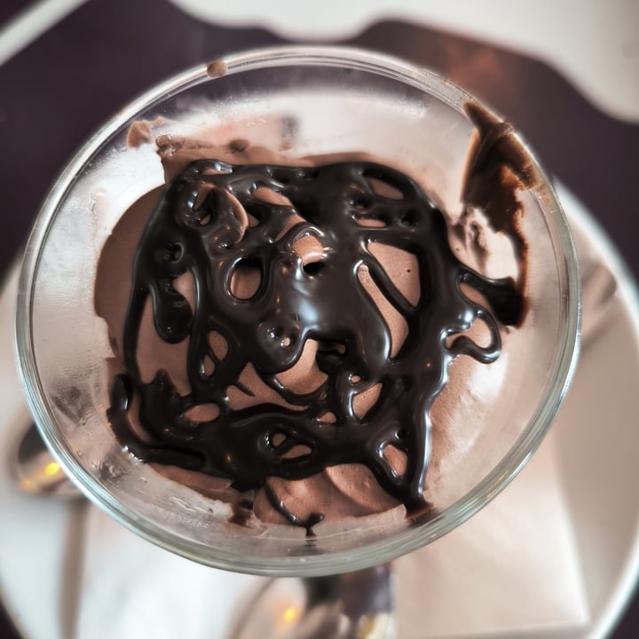 photo of Vintage54 Mousse de chocolate shared by @rubiveg1 on  27 Sep 2025 - review