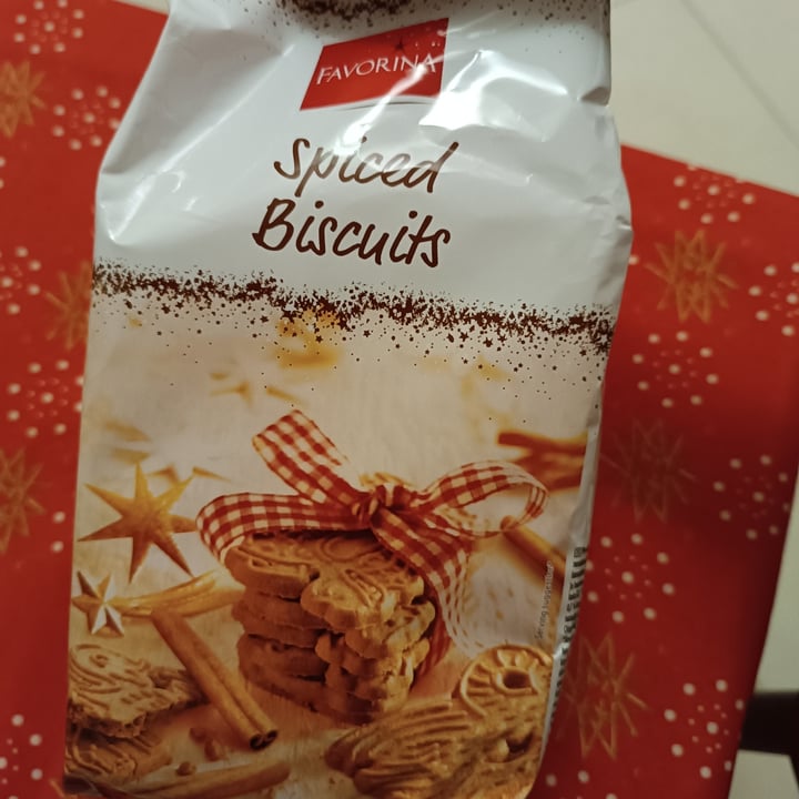 photo of Favorina Biscotti speziati shared by @veganfran on  20 Dec 2024 - review