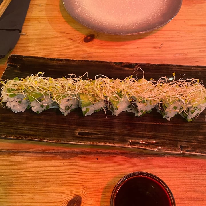 photo of Sushidaro green roll shared by @neil on  06 Apr 2024 - review
