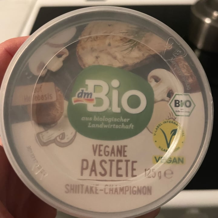 photo of Dm bio vegane pastete shared by @genuinegoose60 on  10 Oct 2025 - review
