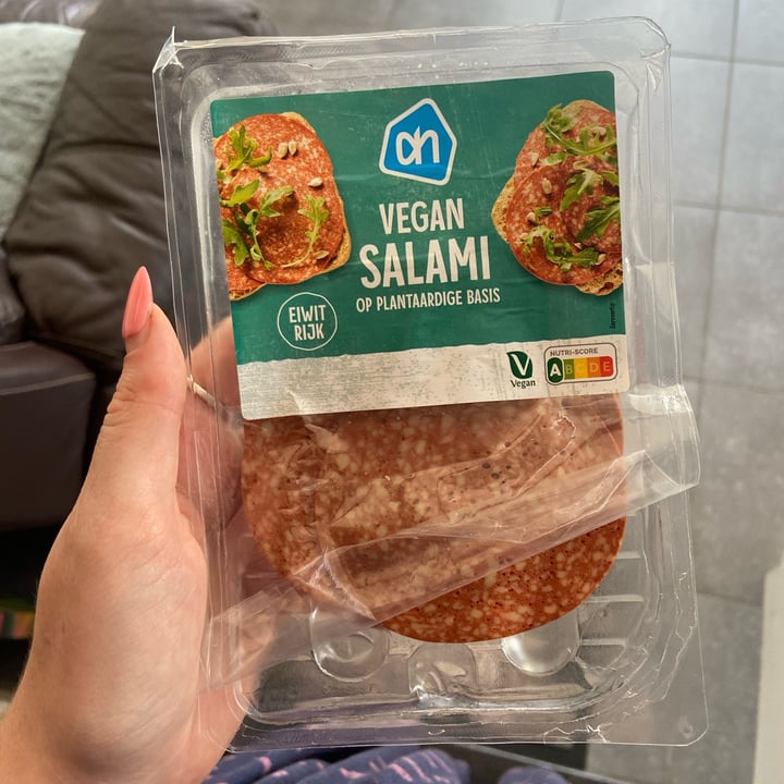 photo of Albert Heijn Vegan salami shared by @helena12345 on  11 Sep 2023 - review