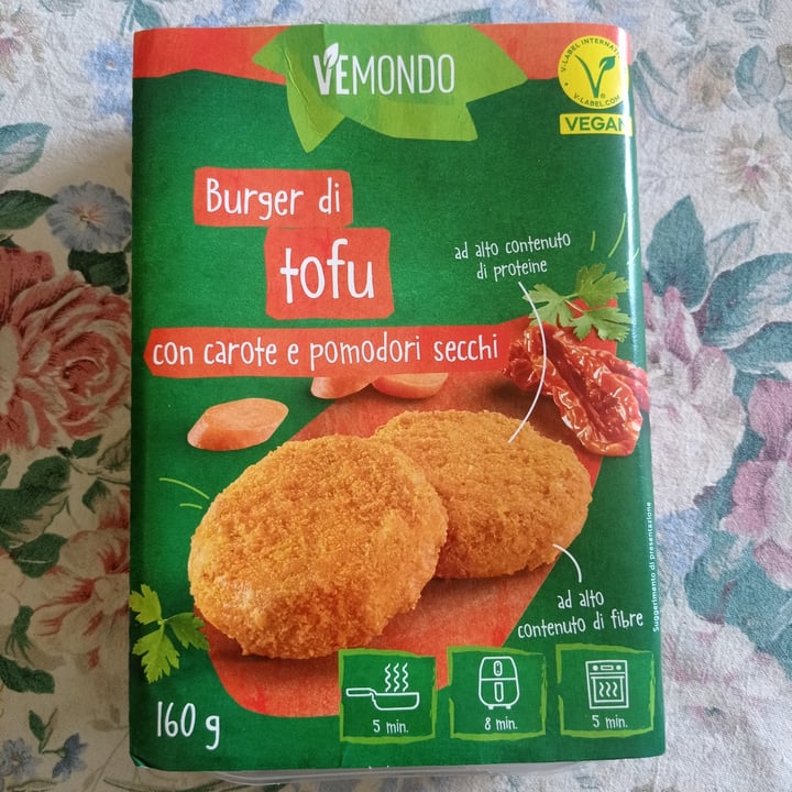 photo of Vemondo burger tofu e pomodorini secchi shared by @susberry on  07 Sep 2025 - review