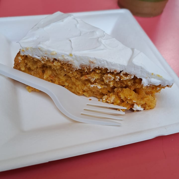 photo of Basilico Food Carrot cake shared by @giadanature on  12 Oct 2023 - review