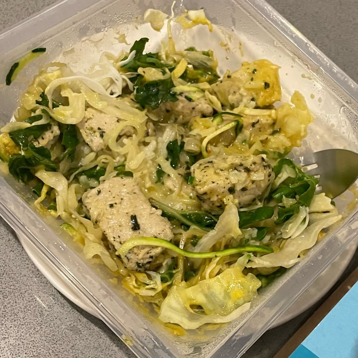 photo of Woolworths Food Plantlove yellow coconut curry shared by @cdg2399 on  15 Mar 2024 - review