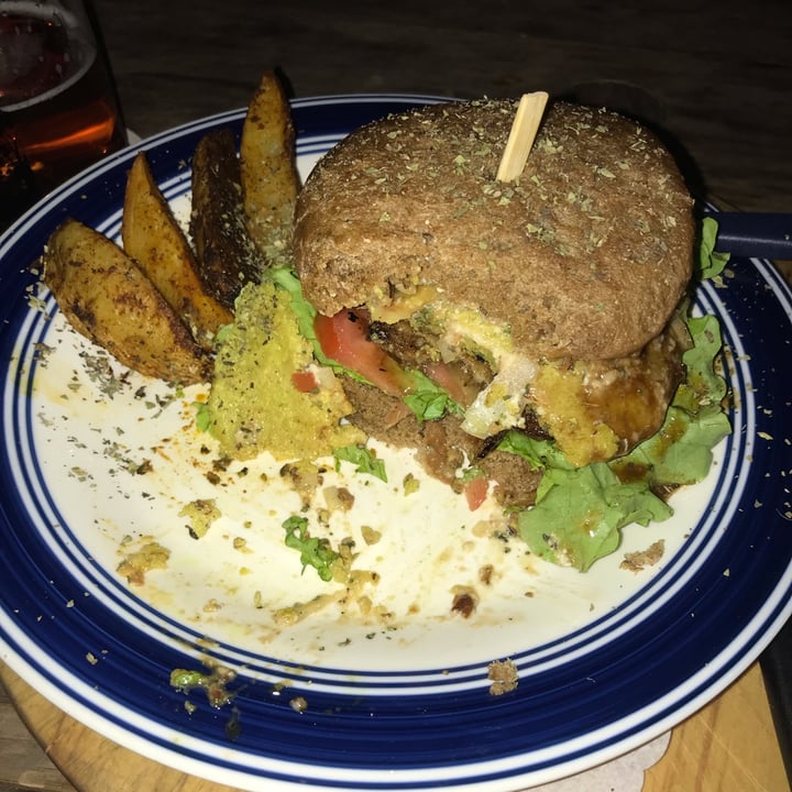 photo of Haze food Chivito shared by @mateovarrailhon on  30 Apr 2024 - review