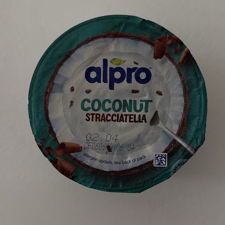 photo of Alpro yogurt coconut stracciatella shared by @caringseagull99 on  01 Mar 2025 - review