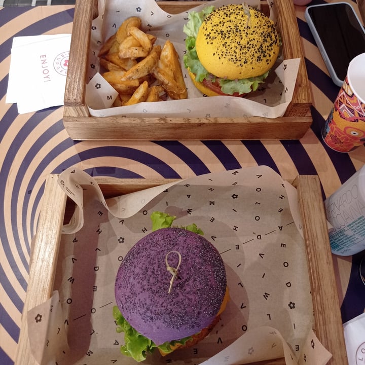 photo of Flower Burger Flower Burger shared by @susberry on  30 Aug 2023 - review