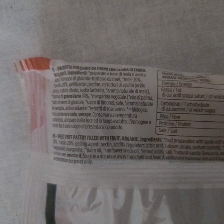 photo of Germinal Bio Sfogliatina Frutta Farro shared by @-pervinca- on  19 Jun 2025 - review