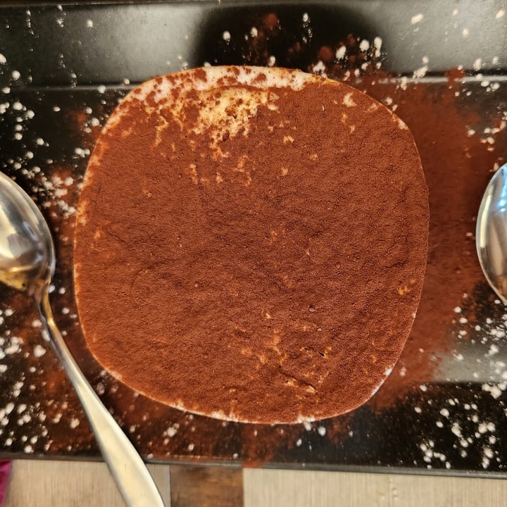 photo of Rifugio Romano Tiramisù Vegan shared by @consuell on  07 Nov 2023 - review