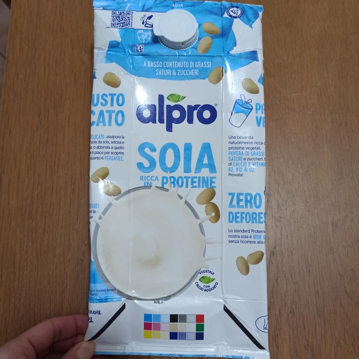 photo of Alpro Latte soia shared by @elisae on  06 Jan 2025 - review