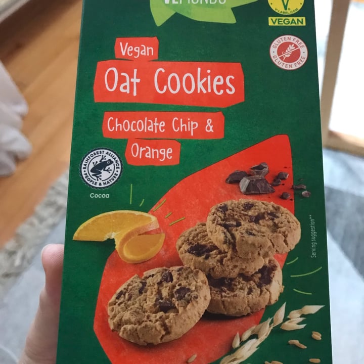 photo of Vemondo oat cookies chocolate chip & orange shared by @erika99 on  09 May 2024 - review
