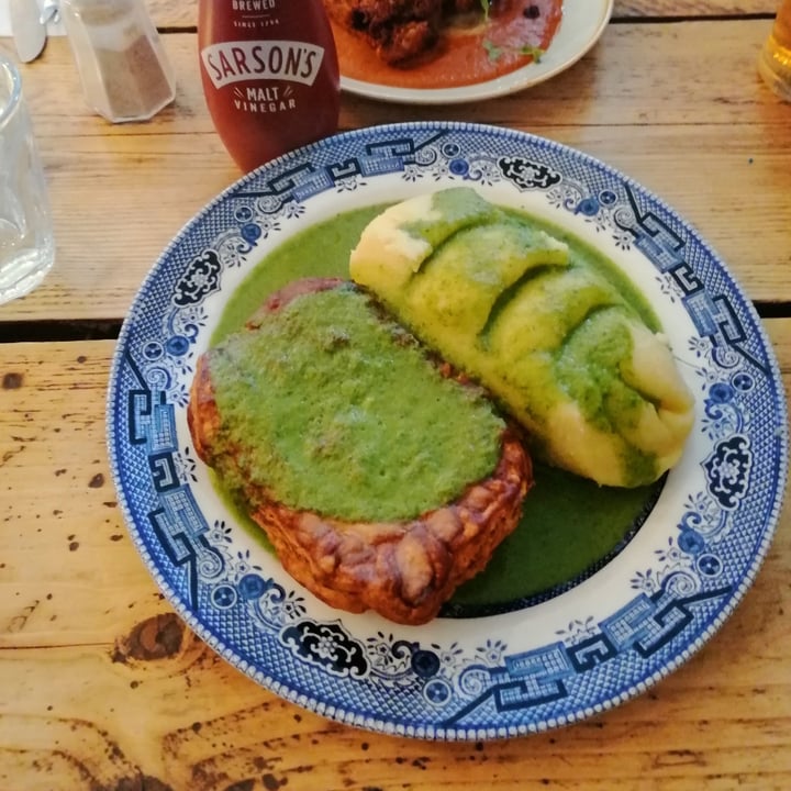 photo of The Spread Eagle Pie, Mash and Liquor shared by @veganty on  14 Jul 2024 - review