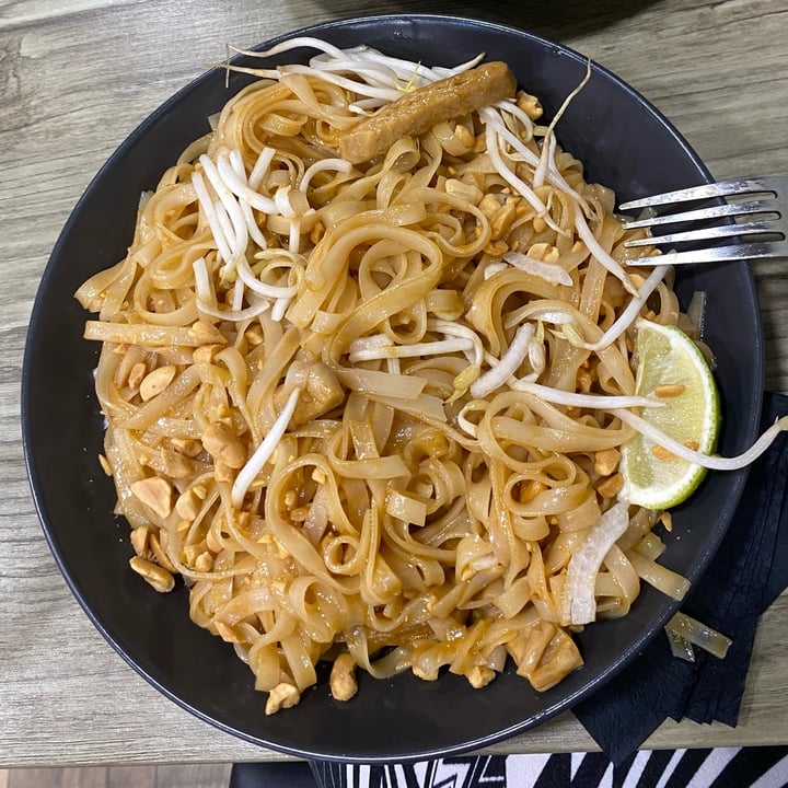 photo of Thai Food Pad Thai Heura Salsa Tamarindo shared by @noilok on  08 Jul 2024 - review