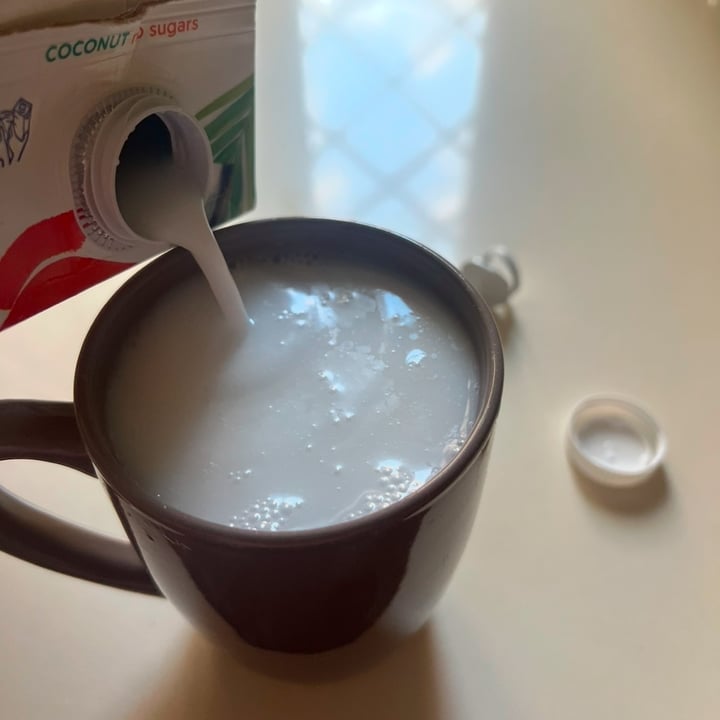 photo of Alpro Latte di Cocco Senza Zuccheri Aggiunti shared by @lauradeluca on  06 Oct 2025 - review