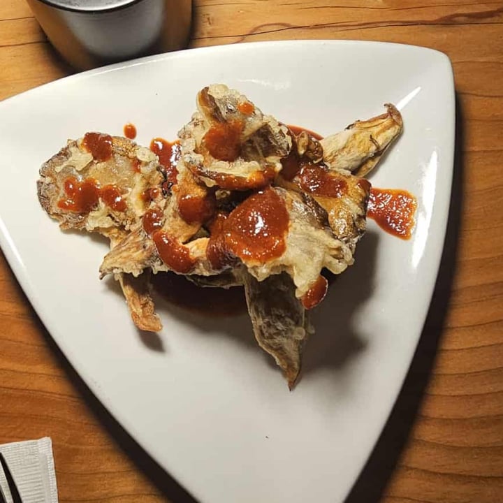 photo of Village of OM Plant Kitchen Village Spicy Fried Blue Oyster Mushrooms shared by @veghui on  07 Sep 2025 - review
