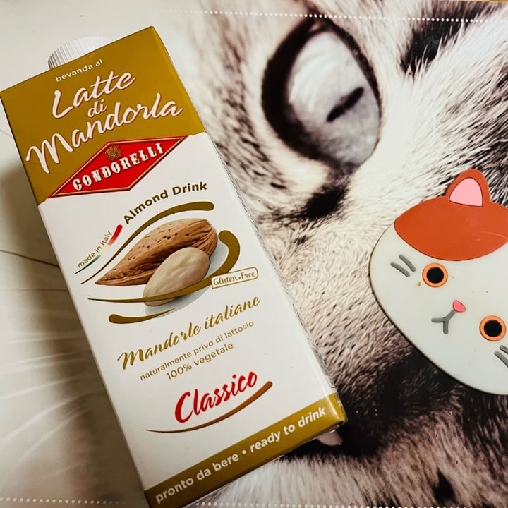 photo of Condorelli Latte di mandorla shared by @miba on  27 Sep 2023 - review