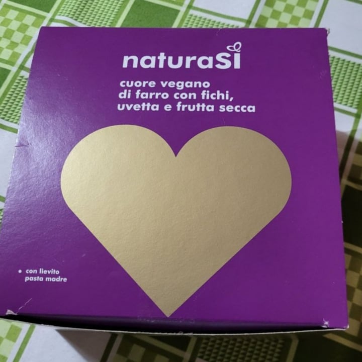 photo of Natura Sì Cuore vegano di Farro con fichi, uvetta e frutta secca shared by @angieliberatutti on  15 Jan 2024 - review