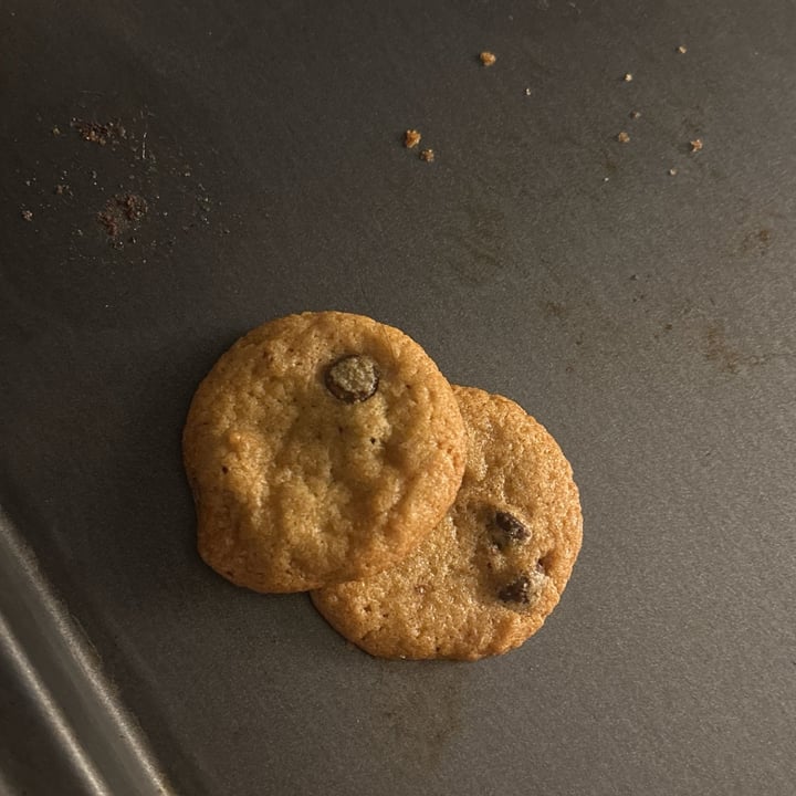 photo of EatPastry Chocolate chip cookie dough shared by @eleanorzora on  24 Feb 2024 - review