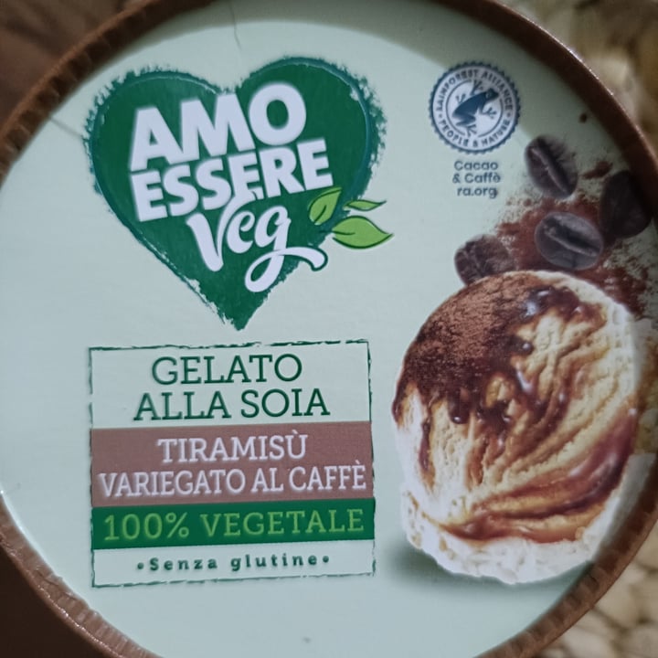 photo of Amo Essere Veg gelato alla soia tiramisù variegato al caffé shared by @miriamn92 on  08 Aug 2024 - review