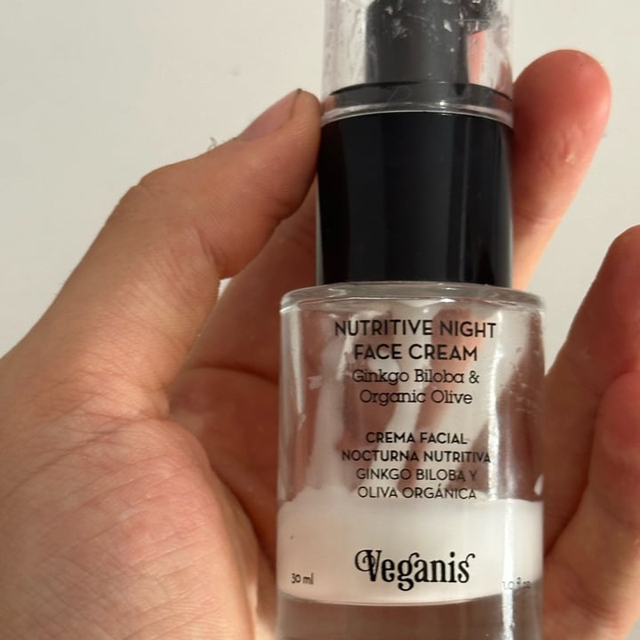 photo of Veganis Antiage Facial - Crema de Día Palta & Oliva shared by @nicook on  26 Nov 2023 - review