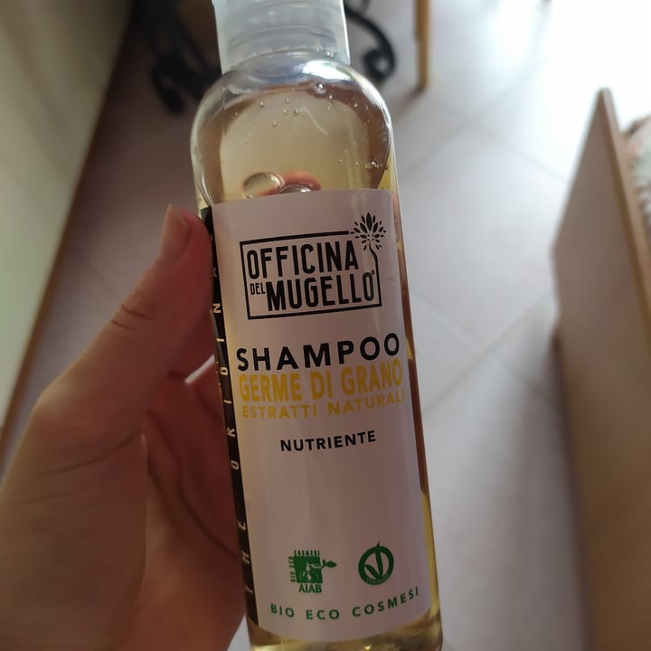 photo of Officina del Mugello Shampoo Germe di Grano con estratti attivi shared by @fraveganita on  23 Sep 2023 - review