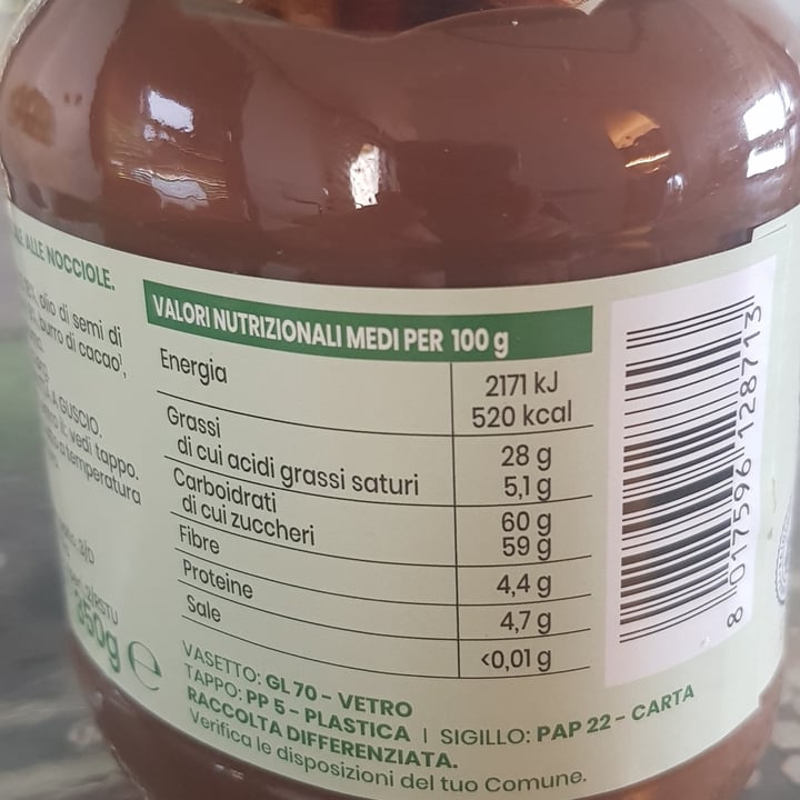 photo of Amo Essere Veg crema spalmabile alle nocciole shared by @veroveronica on  02 Jul 2024 - review