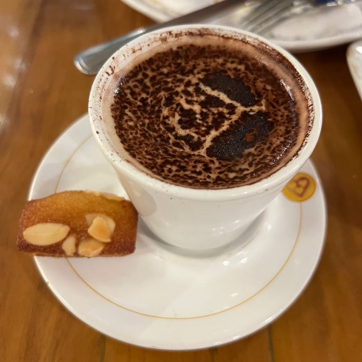 photo of Empório Jardim na Praia Cappuccino Com Leite Vegetal shared by @rosaloureiro on  27 Jan 2025 - review