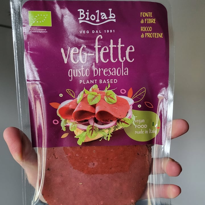 photo of Biolab vegetarian & vegan organic foods veg-fette gusto bresaola shared by @melblondie on  04 Dec 2023 - review