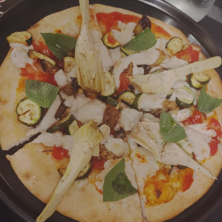 photo of Pizzeria "I Partenopei" Brescia Ortovegan senza glutine shared by @chiarahakuna on  18 Jul 2025 - review